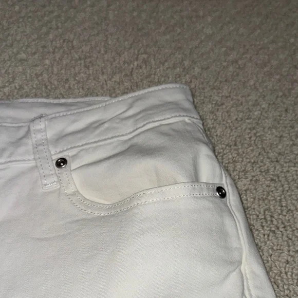 Sonoma White Denim Shorts - Picture 2 of 6